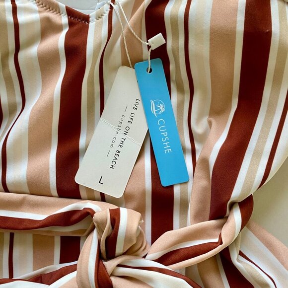Cupshe One Piece Striped Cross Back Belted Swimsuit Women's Large NEW NWT - Picture 12 of 13